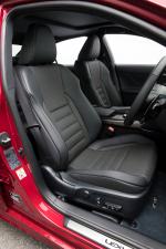Lexus IS200t F-Sport 2016 года (AU)